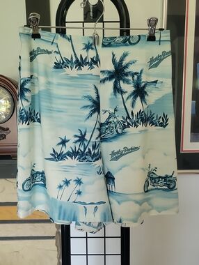 Harley-Davidson/Tori Richard Shorts Medium Blue